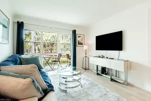 72 7th St S, Naples, FL 34102 - Photo 2