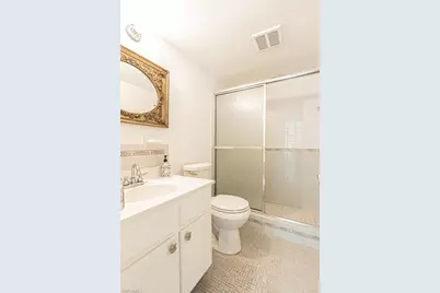 72 7th St S #203, Naples, FL 34102 - Photo 14