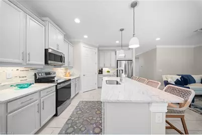 14523 Topsail Dr, Naples, FL 34114 - Photo 10