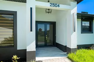 2504 52nd St SW, Lehigh Acres, FL 33976 - Photo 4