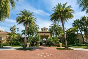 1289 Barrigona Ct, Naples, FL 34119 - Photo 22