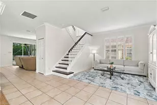 1289 Barrigona Ct, Naples, FL 34119 - Photo 4