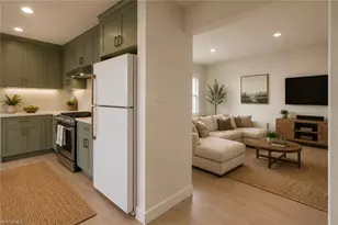 223 8th Ave S, Naples, FL 34102 - Photo 10