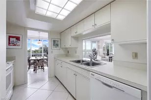 5501 Heron Point Dr, Naples, FL 34108 - Photo 8