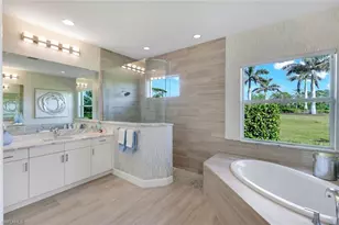 6245 Negril Isle Dr, Naples, FL 34113 - Photo 14