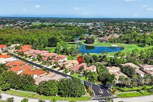 8515 Chase Preserve Dr, Naples, FL 34113 - Photo 4