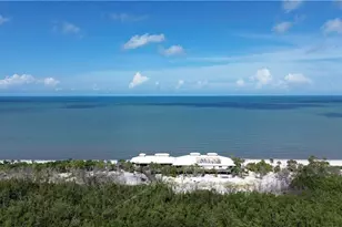 7048 Pelican Bay Blvd, Naples, FL 34108 - Photo 24