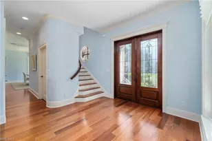 645 Broad Ave S, Naples, FL 34102 - Photo 8