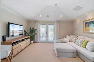 645 Broad Ave S, Naples, FL 34102 - Photo 24
