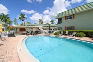 300 Valley Stream Dr, Naples, FL 34113 - Photo 28