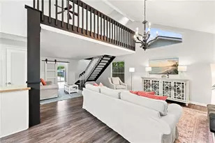 862 97th Ave N, Naples, FL 34108 - Photo 8