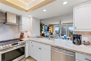 4651 Gulf Shore Blvd N, Naples, FL 34103 - Photo 6