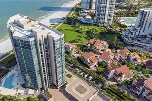 4651 Gulf Shore Blvd N, Naples, FL 34103 - Photo 38