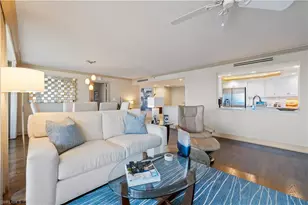 4651 Gulf Shore Blvd N, Naples, FL 34103 - Photo 16
