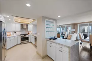 4651 Gulf Shore Blvd N, Naples, FL 34103 - Photo 4