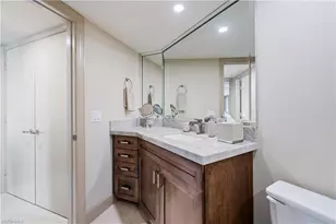 4651 Gulf Shore Blvd N, Naples, FL 34103 - Photo 32