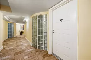 4651 Gulf Shore Blvd N, Naples, FL 34103 - Photo 2
