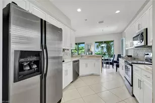 8723 Coastline Ct, Naples, FL 34120 - Photo 10