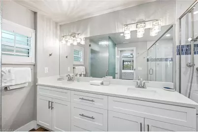 1270 Par View Dr, Sanibel, FL 33957 - Photo 18