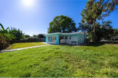 47 River Ct, Naples, FL 34110 - Photo 20