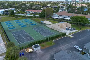 600 Neapolitan Way, Naples, FL 34103 - Photo 14