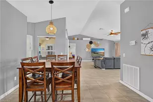 609 SW 23rd Terrace, Cape Coral, FL 33991 - Photo 14