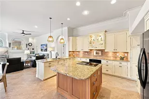 13360 Bridgeford Ave, Bonita Springs, FL 34135 - Photo 8