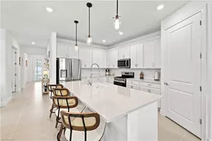 19095 Hanley Blvd, Estero, FL 33928 - Photo 14
