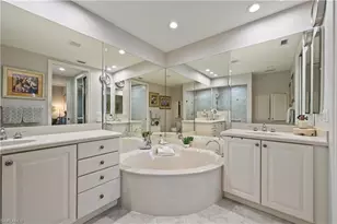7876 Hawthorne Dr, Naples, FL 34113 - Photo 22