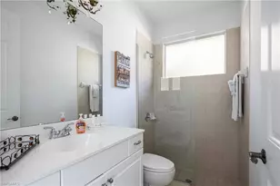 982 Tivoli Ct, Naples, FL 34104 - Photo 38