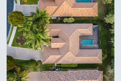 982 Tivoli Ct, Naples, FL 34104 - Photo 42