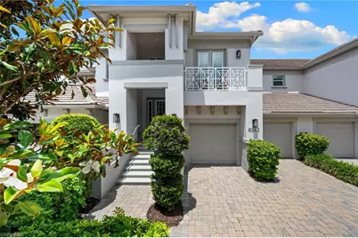 8062 Signature Club Cir #201, Naples, FL 34113 - Photo 2