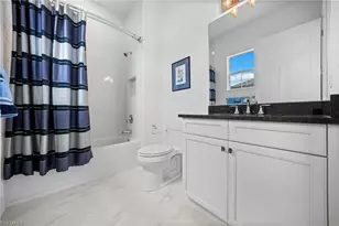8062 Signature Club Cir, Naples, FL 34113 - Photo 36