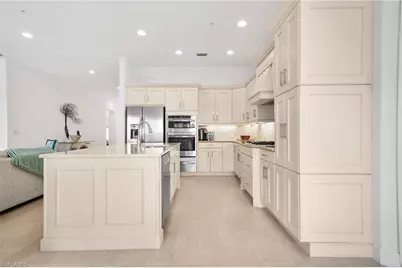 8062 Signature Club Cir #201, Naples, FL 34113 - Photo 16