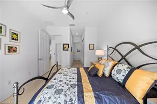 8062 Signature Club Cir, Naples, FL 34113 - Photo 32