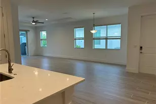 9017 Wisteria Wy, Naples, FL 34114 - Photo 8