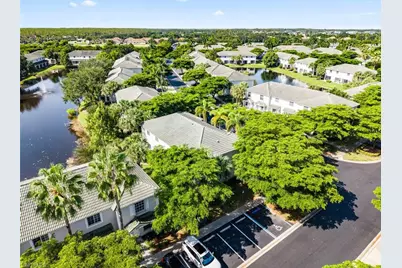 10039 Poppy Hill Dr, Fort Myers, FL 33966 - Photo 6