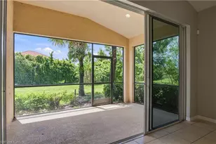 2022 Fairmont Ln, Naples, FL 34120 - Photo 16