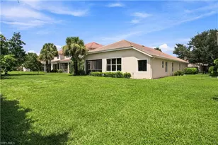 2022 Fairmont Ln, Naples, FL 34120 - Photo 34