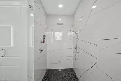 1540 Blue Point Ave #201, Naples, FL 34102 - Photo 16