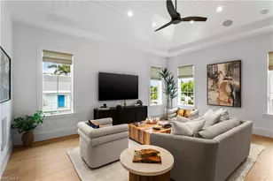 835 11th Ave S, Naples, FL 34102 - Photo 24