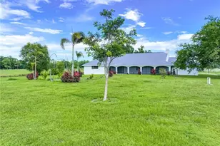 1330 Purple Martin Dr, Naples, FL 34120 - Photo 30