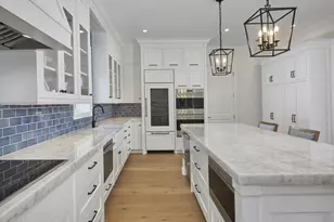 570 2nd Ave N, Naples, FL 34102 - Photo 8