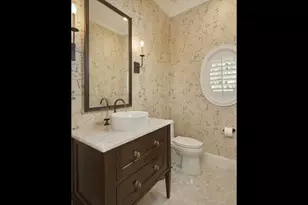 570 2nd Ave N, Naples, FL 34102 - Photo 18