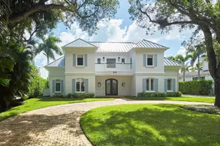 570 2nd Ave N, Naples, FL 34102 - Photo 1