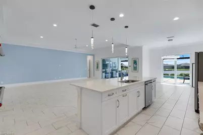 14386 Laguna Springs Ln, Naples, FL 34114 - Photo 12