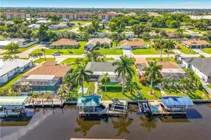 1909 SE 16th St, Cape Coral, FL 33990 - Photo 4