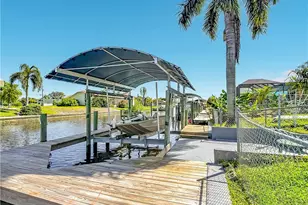 1909 SE 16th St, Cape Coral, FL 33990 - Photo 8