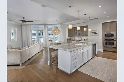 1001 10th Ave S #D2, Naples, FL 34102 - Photo 4