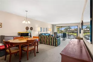 4640 Chantelle Dr, Naples, FL 34112 - Photo 8